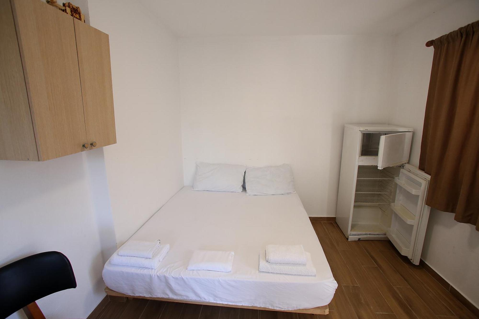 Vila Hyseni Durrës Habitación foto